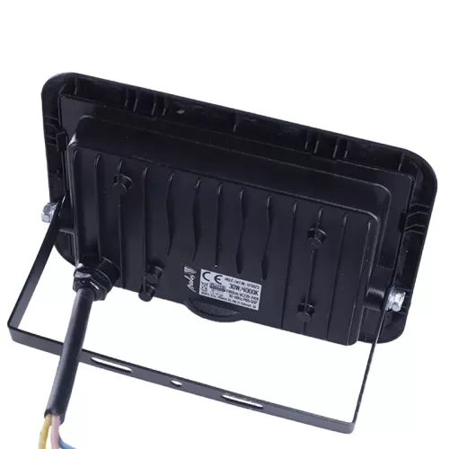 LED reflektor 30W fekete IP65 4000K 154x114x36mm - LF0023