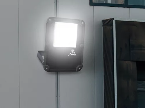 LED reflektor 50W, 7500 lm, 5000K semleges fehér, IP66, fekete - LF4024N