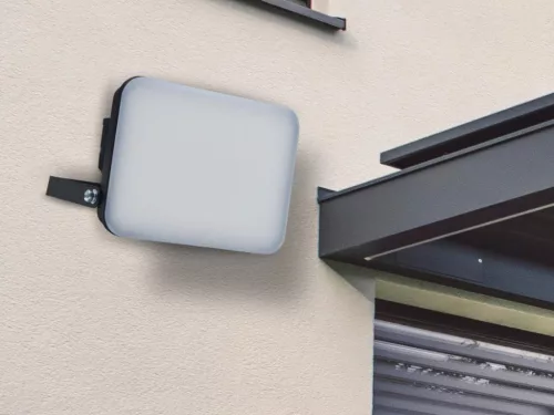 LED reflektor 30W, 2850 lm, 4000K semleges fehér, IP65, 163x140x54 mm - LF7023