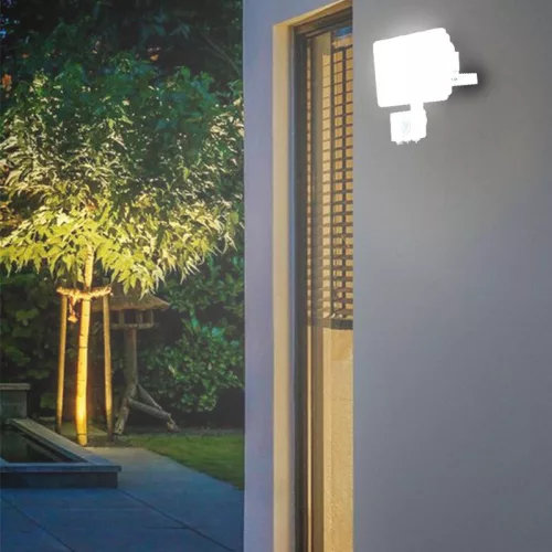 LED Reflektor mozgásérzékelővel 10W 4000K IP44 109x122x84mm - LF7121S