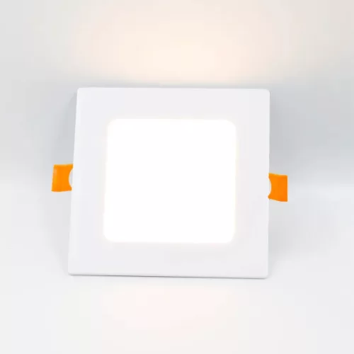 Beépíthető négyzet alakú LED panel 6W, 410 lm, 2800K meleg fehér, IP20, 120x120x19 mm - LPL211
