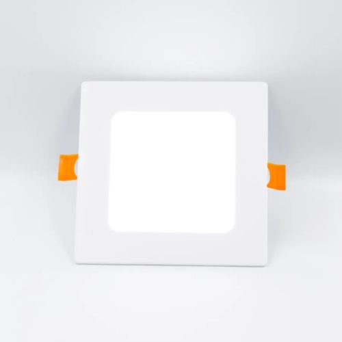 LED beépíthető panel 6W, 590 lm, 3000K-6500K, opál búra, AL anyag, WLAN+BT - LPL231W