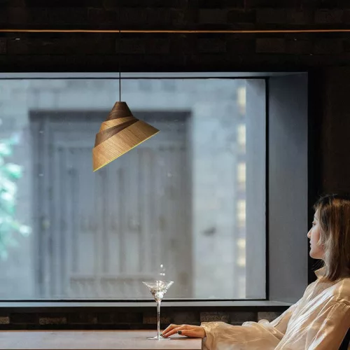 Tömör tölgyfa függőlámpa E27 foglalattal, Ø330x220 mm, max 60W - WRE031