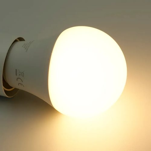 SMART Wi-Fi dimmelhető LED izzó E27 9W, 805 lm, CCT+RGB, 200° - ZLS532W